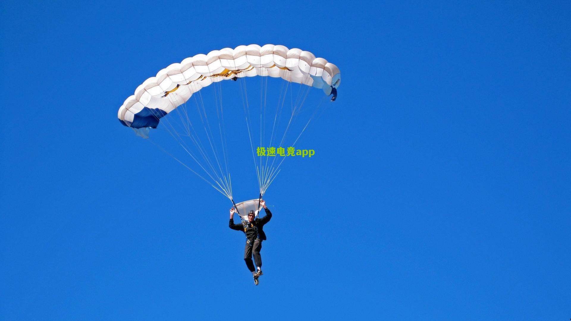 远射破门艺术，库尼亚禁区外神技领跑英超，B费紧随其后彰显中场价值