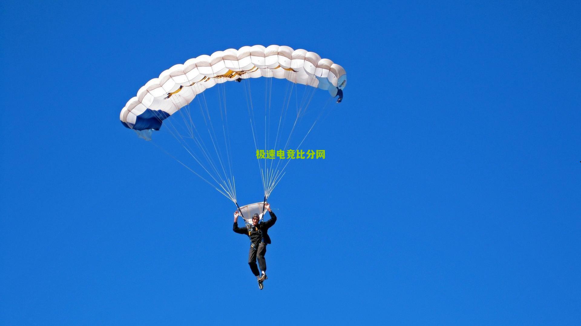 马德里德比前哨战，体能分配成焦点，马竞抗议赛程不公